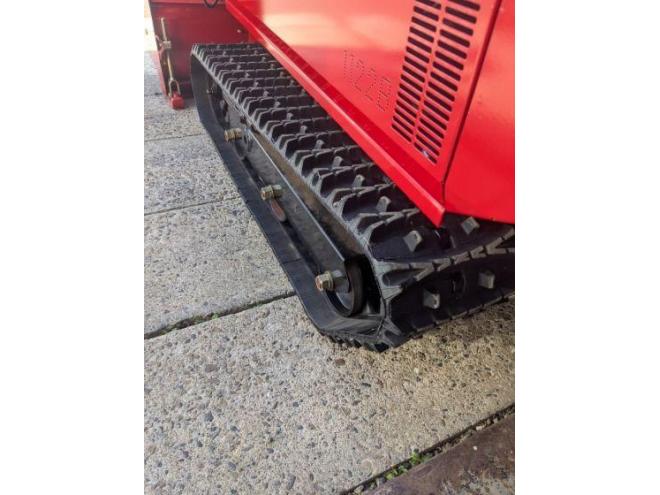 除雪機フジイ　SD1122B　22馬力　ガソリン　２気筒エンジン　良品　510h