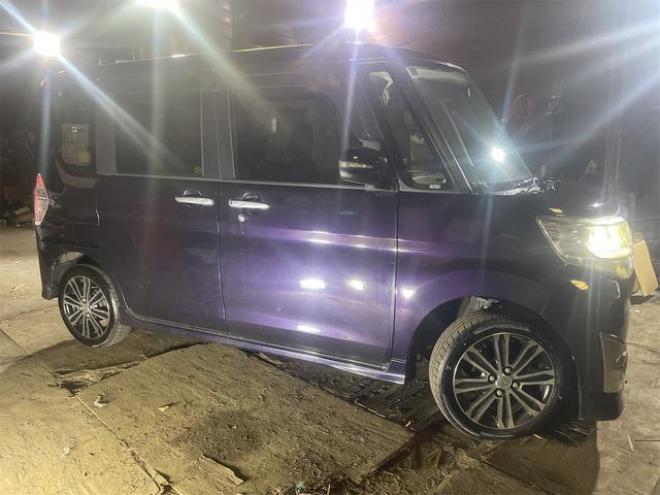 タントカスタムＲＳ ＳＡ ４ＷＤ 本州仕入れ ターボ ナビ ＴＶ Ｒカメラ 衝突軽減装置 横滑り防止機能 寒冷地仕様 ＬＥＤ キーレス スマートキー パワーステアリング フルタイム４ＷＤ パワーウィンドウ 盗難防止装置（北海道） 4WD 660 5Dr
