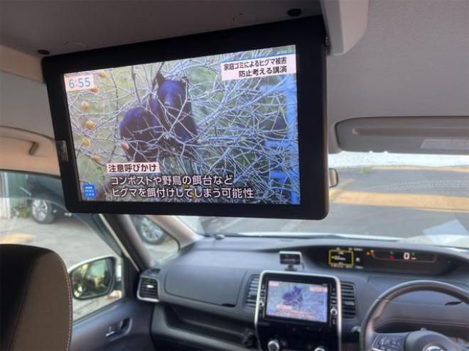 セレナハイウェイスター 本州仕入れ ４ＷＤ 衝突軽減Ｂ ナビ オートクルーズコントロール 寒冷地仕様車 フリップダウン９インチナビＲカメラ リアオートエアコン アイドリングストップ 横滑り防止 ４ＷＤパワースライド（北海道） 4WD 2000 5Dr