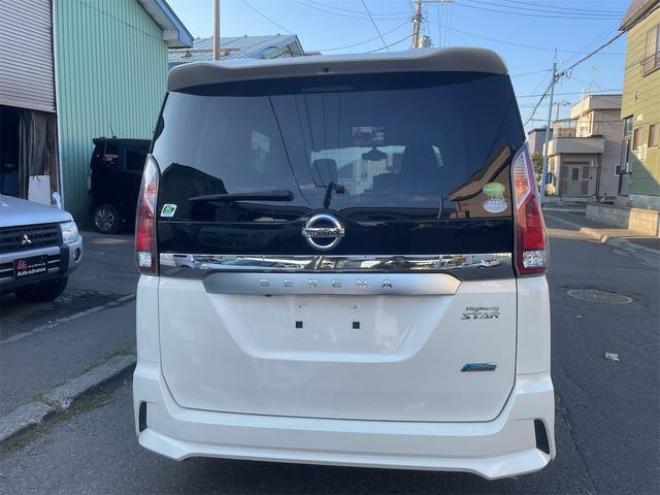 セレナハイウェイスター 本州仕入れ ４ＷＤ 衝突軽減Ｂ ナビ オートクルーズコントロール 寒冷地仕様車 フリップダウン９インチナビＲカメラ リアオートエアコン アイドリングストップ 横滑り防止 ４ＷＤパワースライド（北海道） 4WD 2000 5Dr