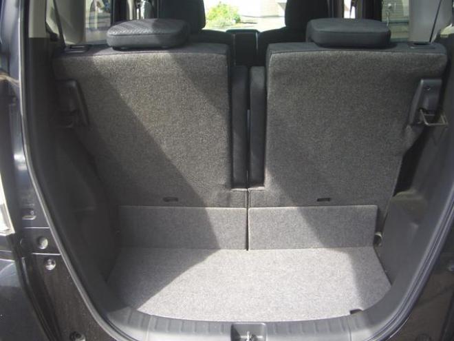 N-BOXカスタム Ｇ・Ｌパッケージ パワスラ Ｈ ＩＤ 運転席助手席エアバック ４ＷＤ車 スマートキープッシュスタート パワーウィンド 横滑り防止 運転席エアバッグ パワーステアリング ベンチシート オートエアコン キーフリー（北海道） 4WD 660 5Dr