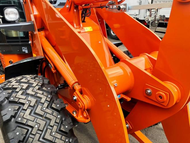 ホイールローダ日立　未使用　ZW40-5B　タイヤショベル　建機