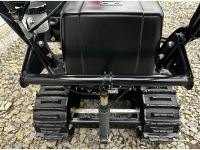 除雪機ホンダHSS760nクロスオーガピカピカです
