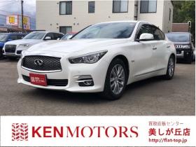 スカイライン　3.5 350GT FOUR ハイブリッド　ナビ・Bカメラ・地デジ 4WD 3500