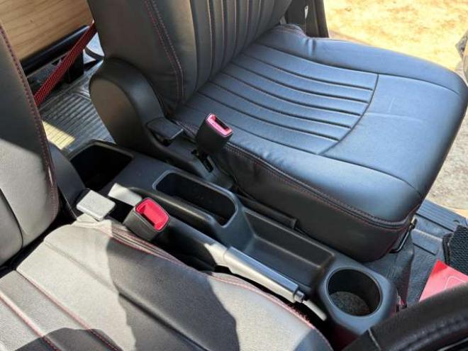 タウンエースバン1.5 GL 4WD　バックカメラ　エアコン　ドライブレコーダー　ETC　パワステ　パワーウィンドウ　ABS　キーレスエントリー　ベッドキット　寒冷地仕様　全塗装済 1500