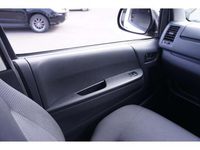 ハイエースバン2.8 DX ロング ディーゼルターボ 4WD　フロントシートセパレート仕様変更済　　　センターコンソール付　415COBRA丸目ライトキット&バッドラッカー16インチAW　415SAFARIフロントスポイラー　TOYOオープンカントリーR/T　電動格納ドアミラー 2800