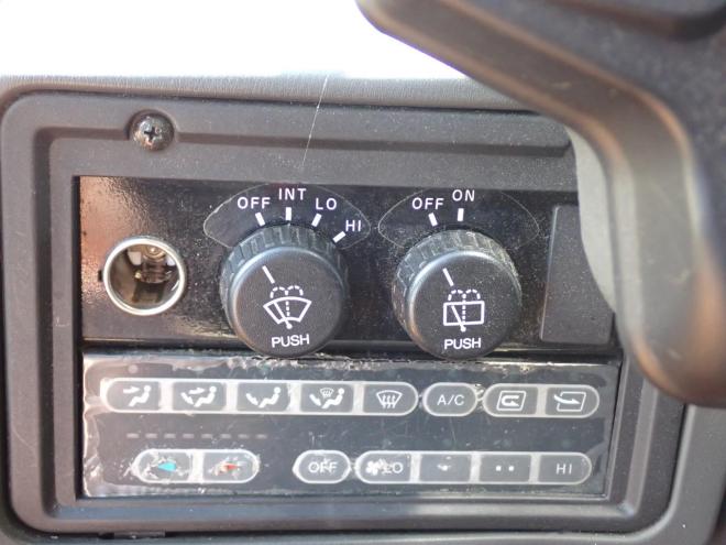ホイールローダ50ZV2　エアコン　スノースパイクタイヤ　恵庭ヤード