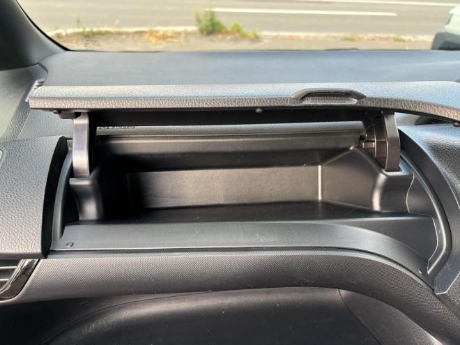 ヴォクシー2.0ZS 4WD　＜優遇ローン＞本州仕入　寒冷地仕様　両側Pスラ