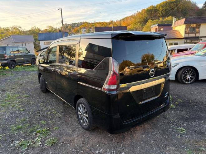 セレナx 4WD 2000 5Dr