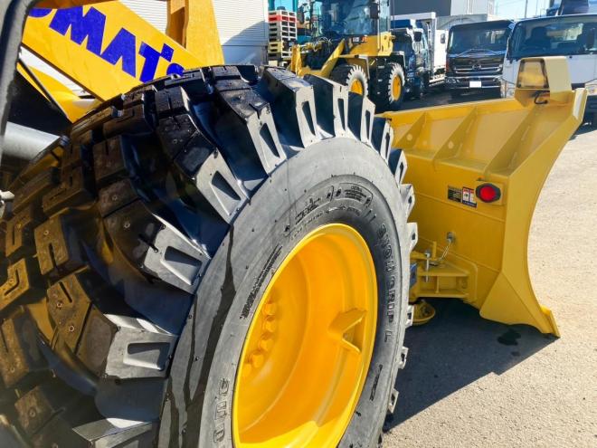 ホイールローダコマツ　中古　WA100-8Y　マルチプラウ仕様　タイヤショベル　建機