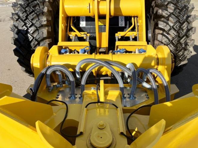 ホイールローダコマツ　中古　WA100-8Y　マルチプラウ仕様　タイヤショベル　建機