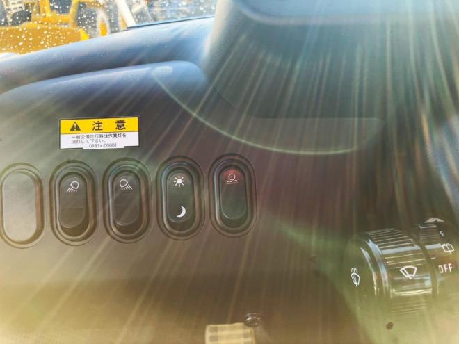 ホイールローダコマツ　中古　WA100-8Y　マルチプラウ仕様　タイヤショベル　建機