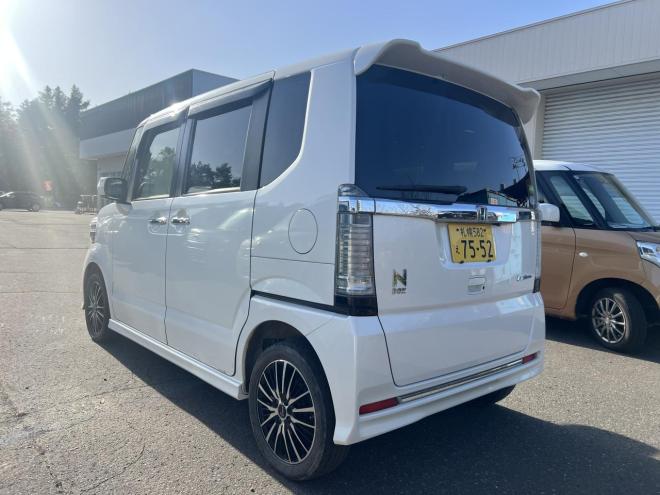 N-BOX4WD GターボLパッケージ 中期型 フルセグナビテレビ  4WD 660 5Dr