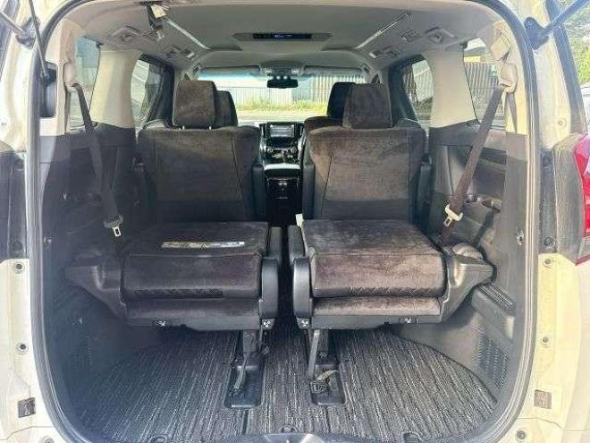 アルファードハイブリッドハイブリッド2.5SR 4WD  ローンが不安な方＜優遇ローン＞寒冷地仕様　純正ワイドナビ