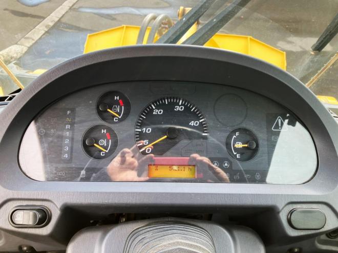 ホイールローダコマツ　中古　WA100-6　タイヤショベル　建機