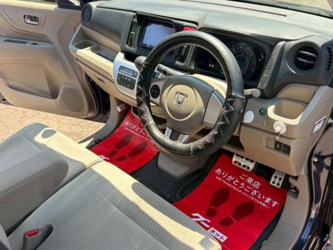 N-WGNG 4WD　社外ナビ　バックカメラ　プッシュスタート　ミラーヒーター　横滑り防止　スマートキー 660