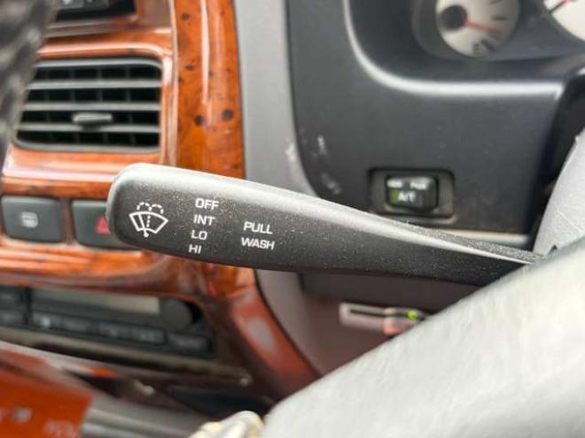 ダットサン2.4 AXリミテッド ダブルキャブ 4WD　ハードトノカバー　車検9年6　オートマ 2400