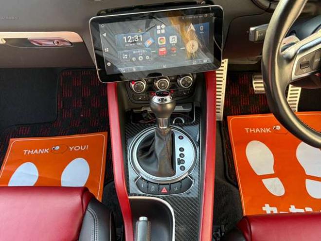 アウディTTSクーペ 2.0 4WD　ディスプレイオーディオ・キーレス・TTS 正規輸入車 2000