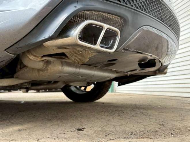 ベンツCLAクラス CLA250 4マチック 4WD　ナビ　バックカメラ　ETC　キーレスエントリー　シートヒーター　エアコン　クルーズコントロール　ABS　盗難防止装置　パワステ　パワーウィンドウ　横滑防止装置　パーキングアシスト　アイドリングストップ 正規輸入車 2000