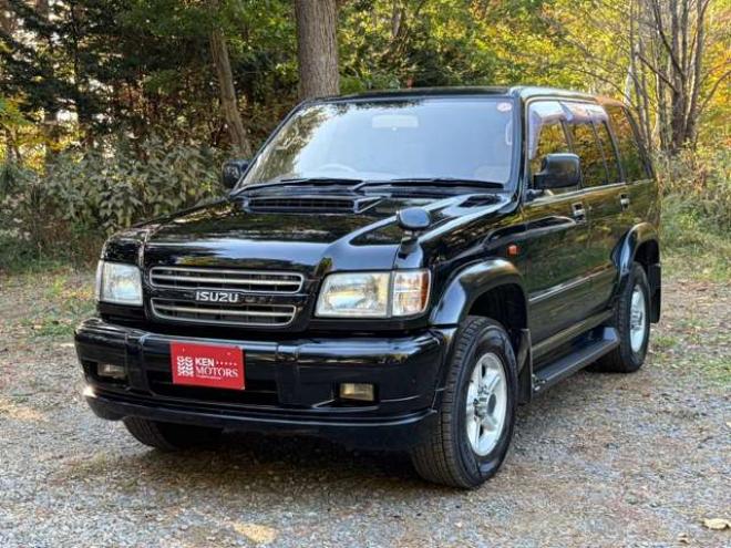 ビックホーン3.0 プレジールII ロング ディーゼルターボ 4WD　ディスプレイオーディオ・ETC・1ナンバー登録 3000