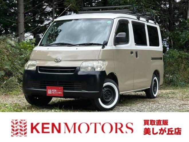 タウンエースバン1.5 GL 4WD　ベージュツートン全塗装済　ストラーダナビTV　バックカメラ　LEDヘッドライト　純正デフロック　リアヒーター　寒冷地仕様　ブラウンレザー調シートカバー　ルーフラック 1500