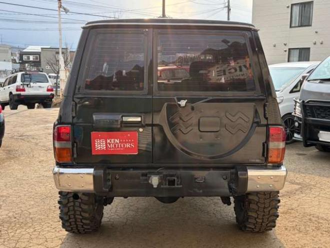 サファリ4.2 エクストラ標準ルーフグランロード ディーゼル 4WD　リフトアップ　パワステ　パワーウィンドウ　社外グリル　全塗装済　リアヒーター　デフロック　社外キーレス 4200