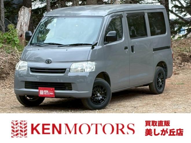 タウンエースバン1.5 GL 4WD　全塗装済　寒冷地仕様　社外ナビ　フルセグ　バックカメラ　ETC　キーレスエントリー　リアヒーター　パワステ　パワーウィンドウ　エアコン　ABS 1500