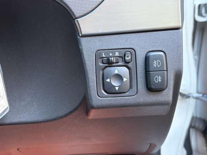パジェロ3.2 ロング エクシード ディーゼルターボ 4WD　社外ナビバックカメラ地デジ　シートヒーター　クルーズコントロール 3200