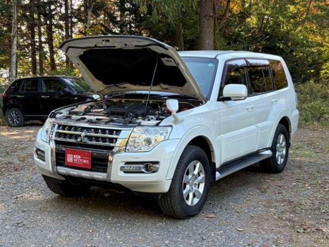 パジェロ3.2 ロング エクシード ディーゼルターボ 4WD　社外ナビバックカメラ地デジ　シートヒーター　クルーズコントロール 3200