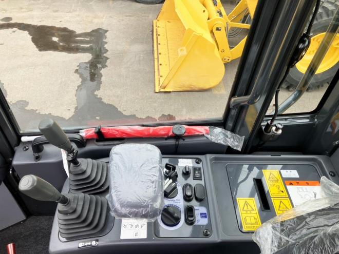 ホイールローダコマツ　中古　WA100-6　タイヤショベル　建機　