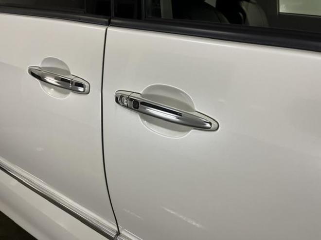エスティマアエラス　プレミアムエディション　本州仕入　寒冷地仕様　禁煙車　両側パワースライドドア　純正ナビ　地デジ　Ｂｌｕｅｔｏｏｔｈ　バックカメラ　純正１８インチＡＷ　社外１６ＡＷ＋スタッドレスタイヤ付　ブラックレザーシートカバー　ＥＴＣ 4WD 2400 5Dr