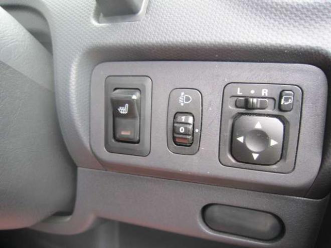 eKワゴンG　4速オートマ 1オーナー 走行17000km シートヒーター キーレス ドアバイザープライバシーガラス 社外アルミ スタッドレス+ホイールセット積込み 2WD 660