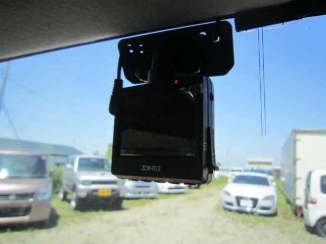 ハスラーJスタイルII 4WD　ツートンルーフ 道外仕入れ レーダーブレーキサポート スマートキー プッシュスタート シート&ミラーヒーター ナビTV Bカメラ  BIuetooth HID ドラレコ バイザー Pガラス  1年間保証付 660