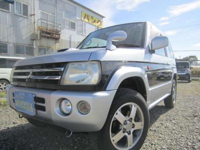 パジェロミニアクティブフィールド エディション 4WD　ターボ　純正アルミ　背面ハードカバー　フォグ　Pガラス ナビ シートヒーター キーレス 三菱ディーラーでTベルト ウオーターポンプ テンショナー交換済 冬タイヤ+アルミ積込み 660