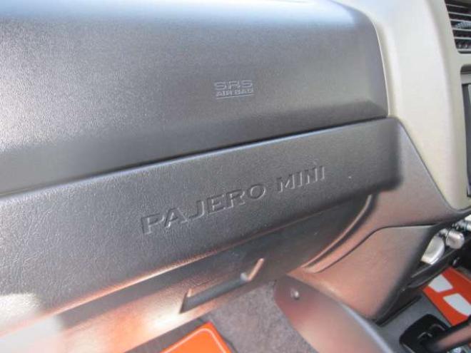パジェロミニアクティブフィールド エディション 4WD　ターボ　純正アルミ　背面ハードカバー　フォグ　Pガラス ナビ シートヒーター キーレス 三菱ディーラーでTベルト ウオーターポンプ テンショナー交換済 冬タイヤ+アルミ積込み 660