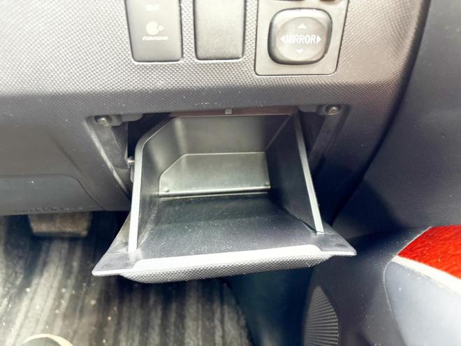 エスティマ2.4アエラス レザーパッケージ 4WD　ローンが不安な方＜優遇ローン＞本州仕入　両側パワスラ　後席モニター
