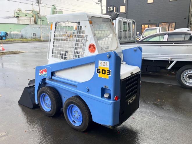 スキッドステアローダTCM　中古　603　スキッドローダー　建機