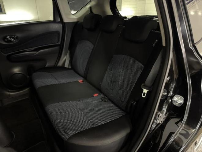 ノートＸ　Ｆｏｕｒ　禁煙車　寒冷地仕様　衝突軽減エマージェンシーブレーキ　レーンモニタリング　エンジンスターター　インテリジェントキー　純正ナビ　地デジ　Ｂｌｕｅｔｏｏｔｈオーディオ　横滑り防止装置　ＥＴＣ　横滑り防止 4WD 1200 5Dr