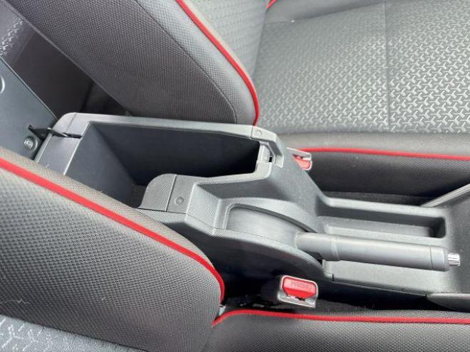 ライズ1.0G 4WD　ローンが不安な方＜優遇ローン＞　寒冷地仕様　純正ディスプレイオーディオ　バックカメラ　 4WD 1000 5Dr