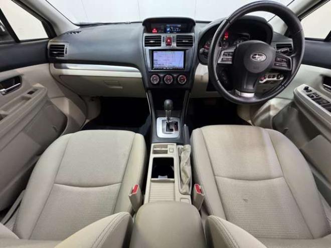 インプレッサスポーツ 2.0 i アイサイト アイボリーセレクション 4WD　ナビ　TV　Bカメラ　Bluetooth　夏冬タイヤ 2000