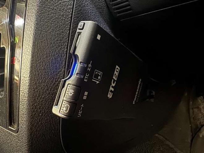シエンタ1.5 X Vパッケージ 4WD　夏冬タイヤ　ナビ　TV　Bカメラ Bluetooth 1500