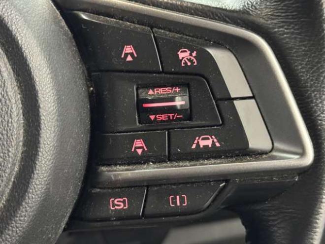 インプレッサスポーツ 2.0 i-S アイサイト 4WD　ナビ　TV　Bluetooth 2000