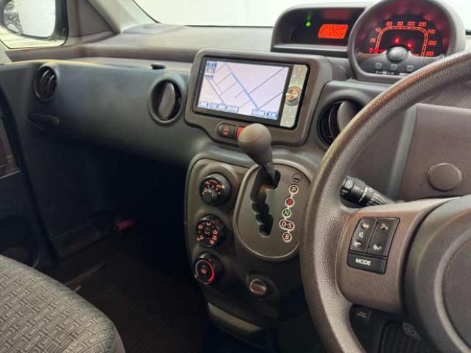 ポルテ1.5 X 4WD　ナビ　TV　Bカメラ　Bluetooth　Pスライド　夏冬タイヤ 1500
