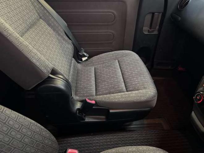 ポルテ1.5 X 4WD　ナビ　TV　Bカメラ　Bluetooth　Pスライド　夏冬タイヤ 1500