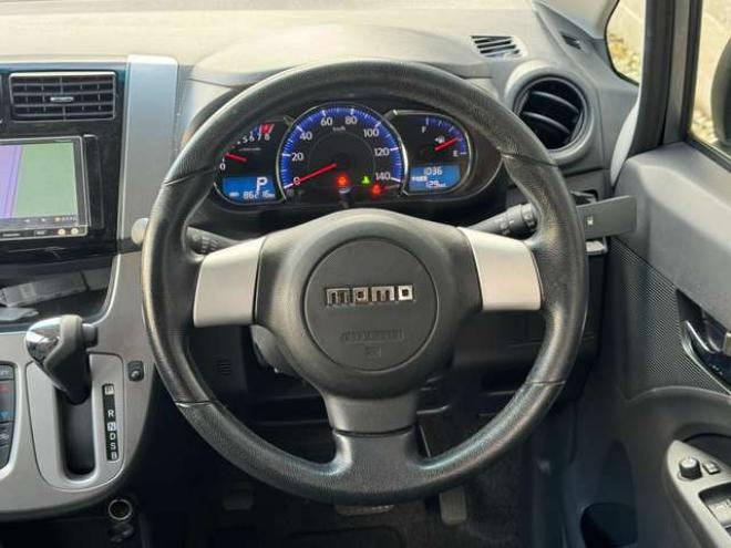 ステラカスタムRS 4WD　ナビ　TV　Bluetooth　HID 660