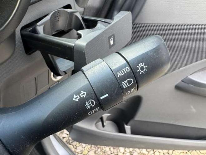 ステラカスタムRS 4WD　ナビ　TV　Bluetooth　HID 660