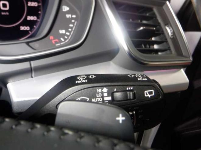 アウディQ5 2.0 TFSI クワトロ スポーツ ラグジュアリーパッケージ 4WD　本州仕入・Sライン・エクステリアパッケージ・ナビ・TV・B/T・全方位カメラ・革シート・電動シート・電動リアゲート・シートヒーター・LEDヘッドライト・バーチャルコックピット・ETC・ACC・ルーフレール 2000
