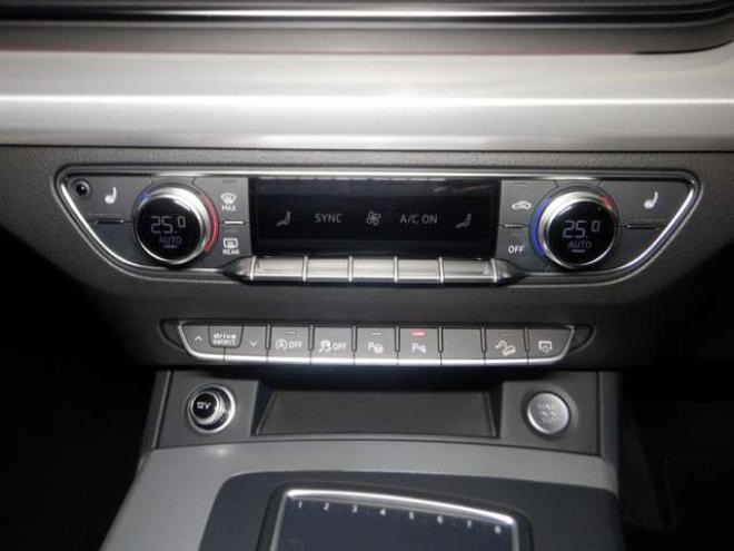 アウディQ5 2.0 TFSI クワトロ スポーツ ラグジュアリーパッケージ 4WD　本州仕入・Sライン・エクステリアパッケージ・ナビ・TV・B/T・全方位カメラ・革シート・電動シート・電動リアゲート・シートヒーター・LEDヘッドライト・バーチャルコックピット・ETC・ACC・ルーフレール 2000