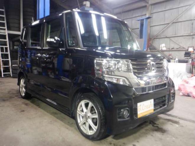 N-BOXカスタムG ターボパッケージ 4WD　ナビ・TV・Bカメラ・ETC・両側電動・クルコン・ターボ・HID・ETC・スマートキー・プッシュスタート・オートライト・オートエアコン・パドルシフト・ベンチレーション・フォグランプ・ 660
