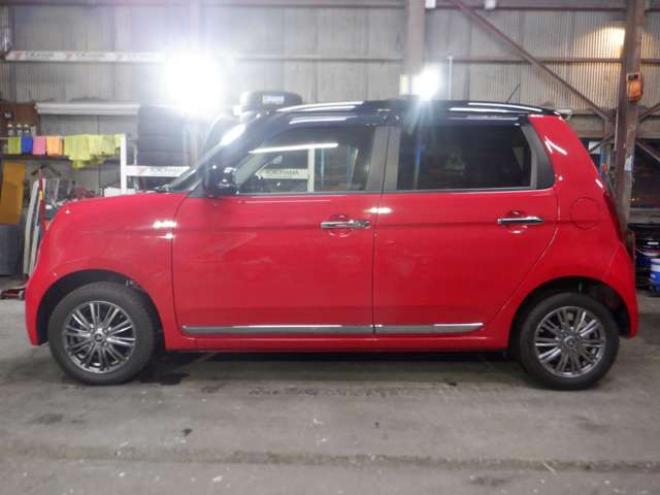 N-ONEプレミアム 4WD　本州仕入・ツートンカラー・スマホ連携ディスプレイオーディオ・B/T・バックカメラ・ETC・アイドリングストップ・フォグランプ・スマートキー・プッシュスタート・HDMI・HID・CTBA・ベンチシート 660